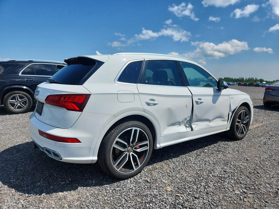 Продажа на аукционе авто 2018 Audi Sq5, vin: WA1C4AFYXJ2111949, номер лота: 61180756