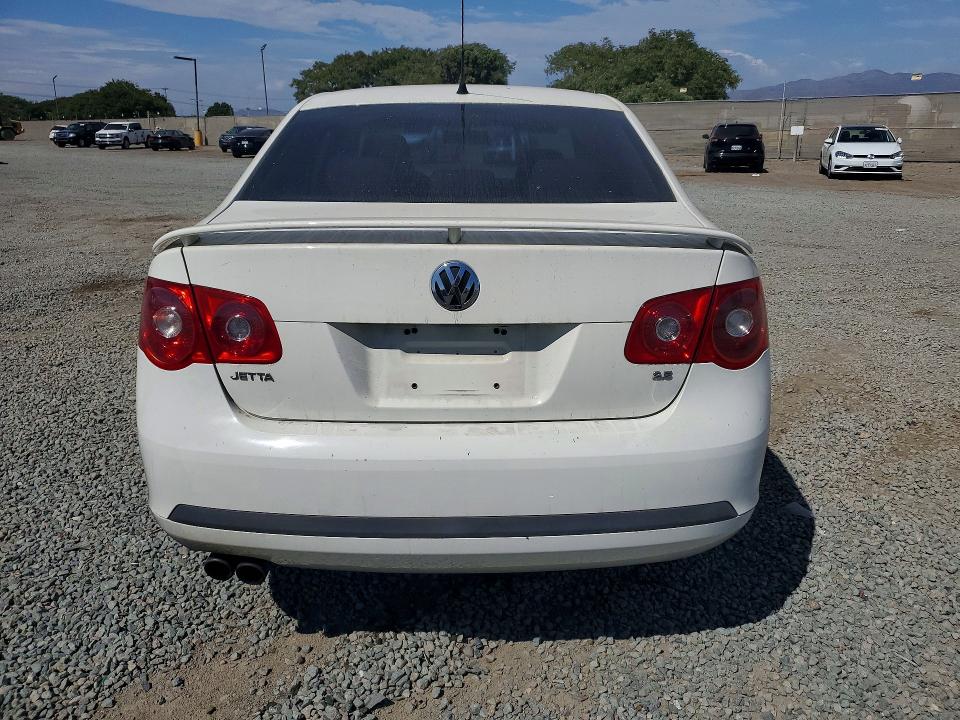 2007 Volkswagen Jetta მანქანა იყიდება აუქციონზე, vin: 3VWEG71K77M181421, აუქციონის ნომერი: 60852576
