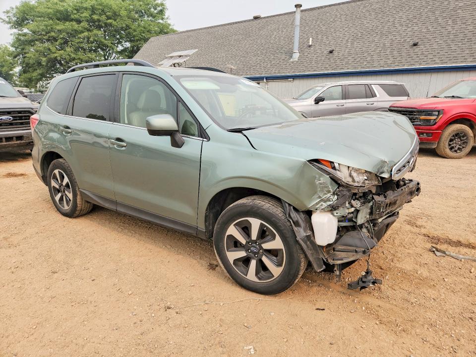 2017 Subaru Forester მანქანა იყიდება აუქციონზე, vin: JF2SJAJC5HH460435, აუქციონის ნომერი: 61011076
