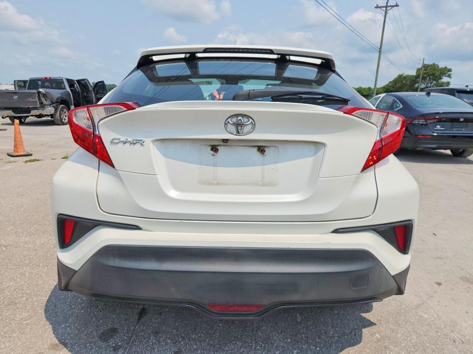 Продажа на аукционе авто 2018 Toyota C-hr, vin: NMTKHMBX2JR022680, номер лота: 62990016