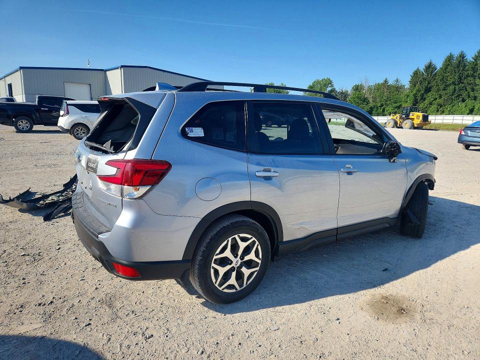2020 Subaru Forester მანქანა იყიდება აუქციონზე, vin: JF2SKAJC3LH579705, აუქციონის ნომერი: 59347766