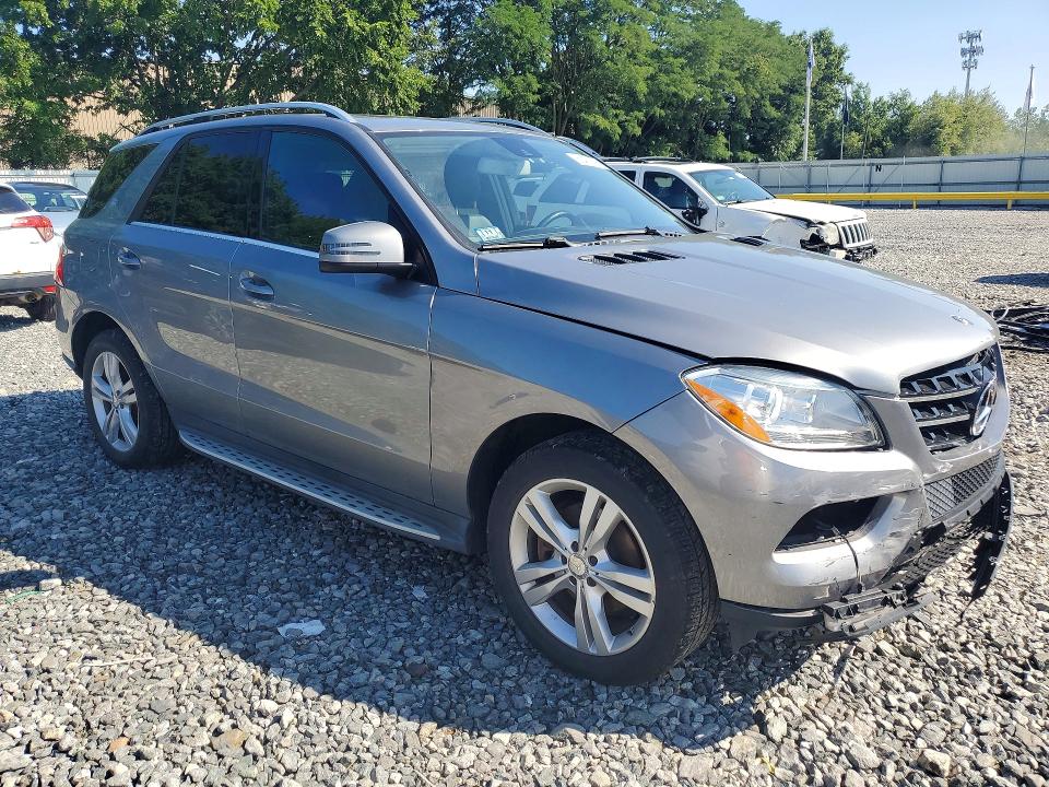 62476106 :رقم المزاد ، 4JGDA5HBXEA403305 vin ، 2014 Mercedes-benz Ml مزاد بيع