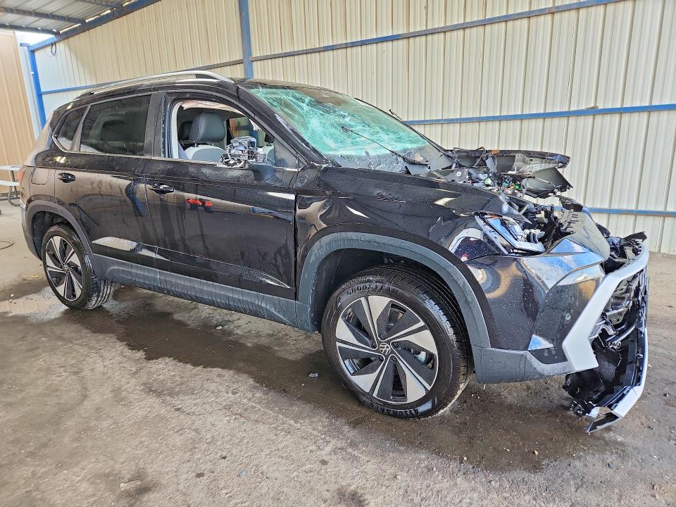 60821436 :رقم المزاد ، 3VVUC7B24TM043615 vin ، 2026 Volkswagen Taos مزاد بيع