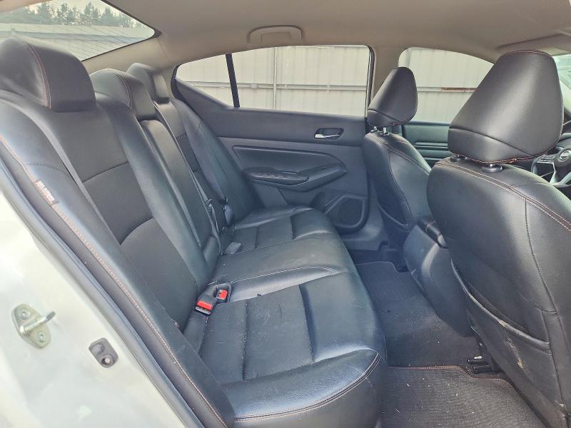85988945 :رقم المزاد ، 1N4BL4CV2MN370735 vin ، 2021 Nissan Altima مزاد بيع