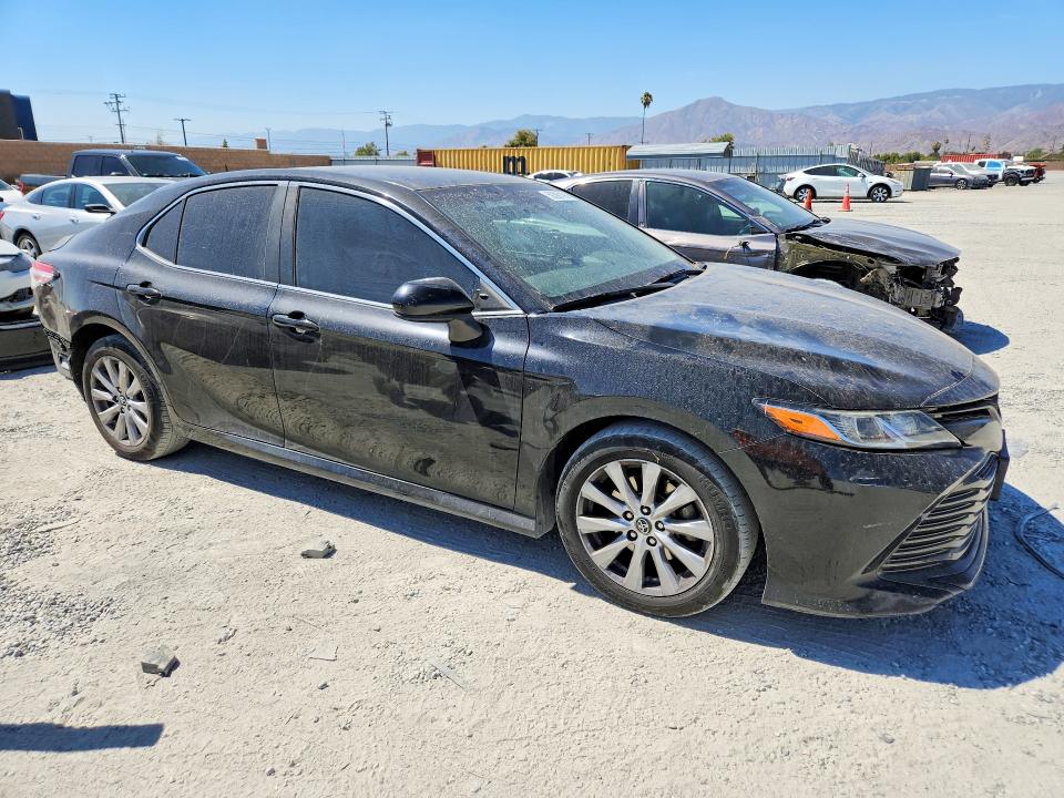 2018 Toyota Camry მანქანა იყიდება აუქციონზე, vin: 4T1B11HKXJU634942, აუქციონის ნომერი: 59380196