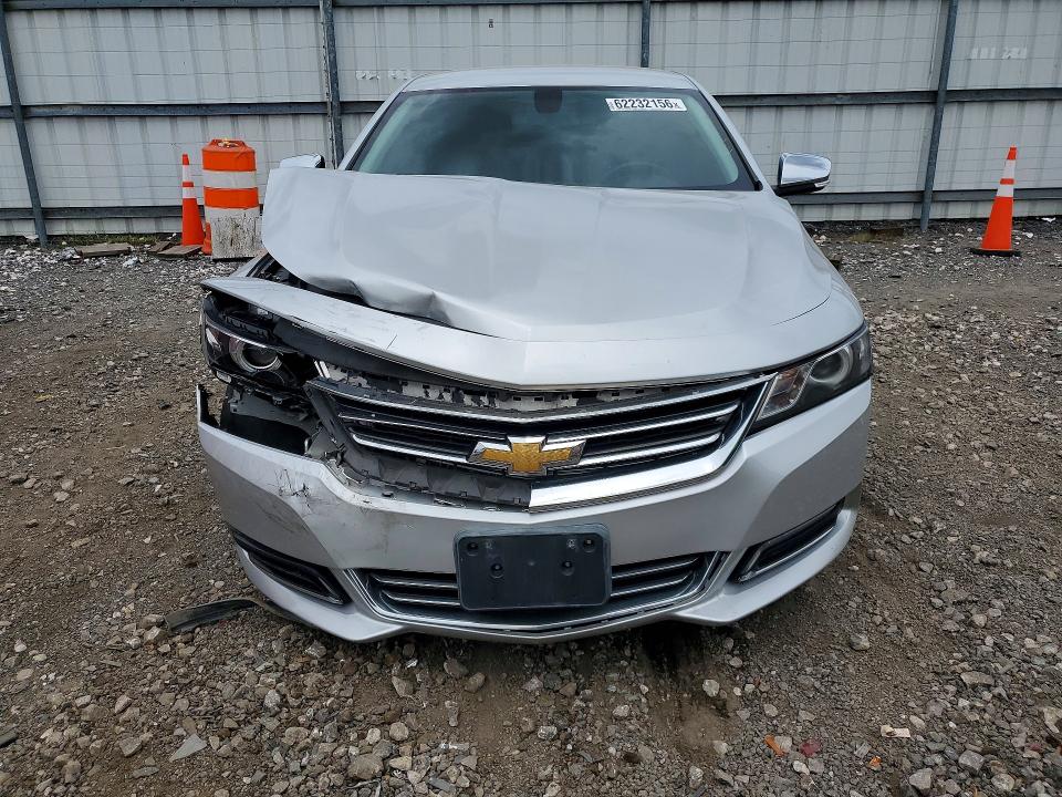62232156 :رقم المزاد ، 1G1105S3XKU124175 vin ، 2019 Chevrolet Impala مزاد بيع