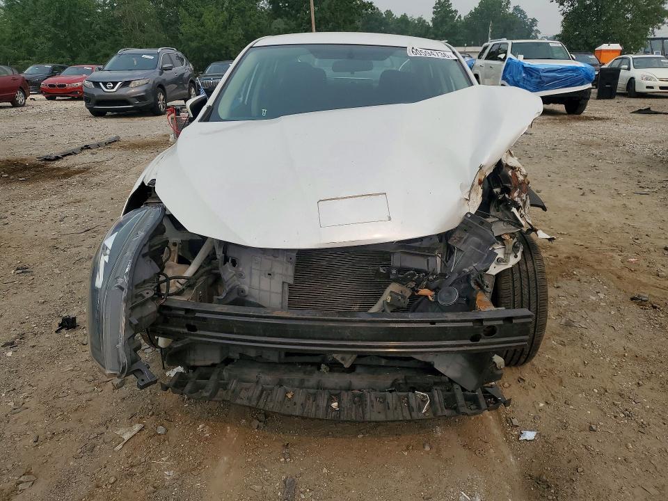 Продажа на аукционе авто 2017 Nissan Sentra, vin: 3N1AB7AP2HY245888, номер лота: 60594736