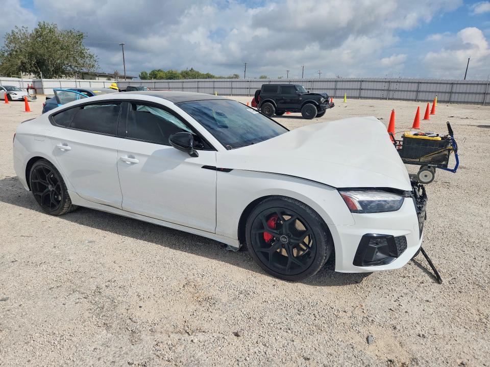 60249366 :رقم المزاد ، WAUFACF50RA039476 vin ، 2024 Audi A5 مزاد بيع