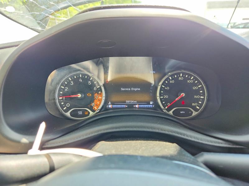 60703896 :رقم المزاد ، ZACCJBCB0HPG53727 vin ، 2017 Jeep Renegade مزاد بيع