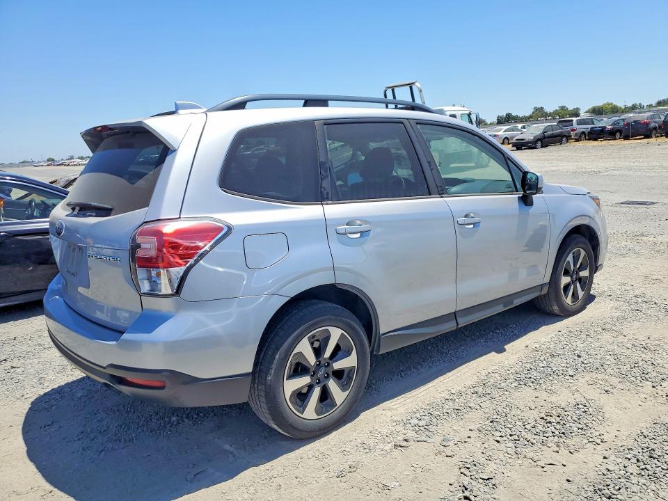 2018 Subaru Forester მანქანა იყიდება აუქციონზე, vin: JF2SJAEC5JH616120, აუქციონის ნომერი: 59744886