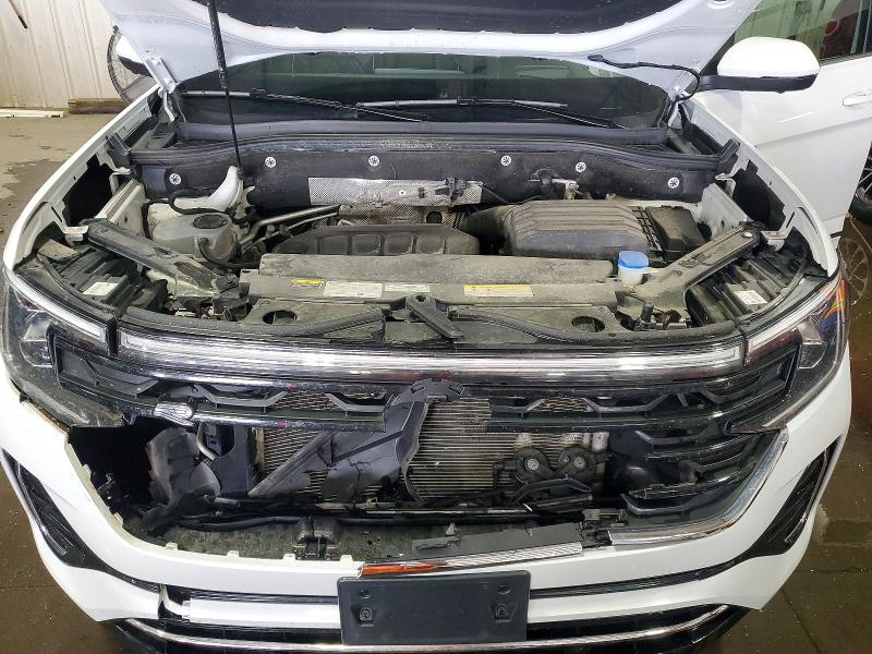 Продаж на аукціоні авто 2024 Volkswagen Atlas, vin: 1V2FR2CA2RC533090, номер лоту: 61556036