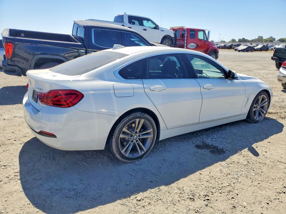 60689976 :رقم المزاد ، WBA4J1C55KBM17565 vin ، 2019 Bmw 430i مزاد بيع