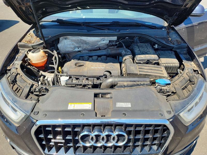 Продажа на аукционе авто 2015 Audi Q3, vin: WA1EFCFS2FR005049, номер лота: 61186766