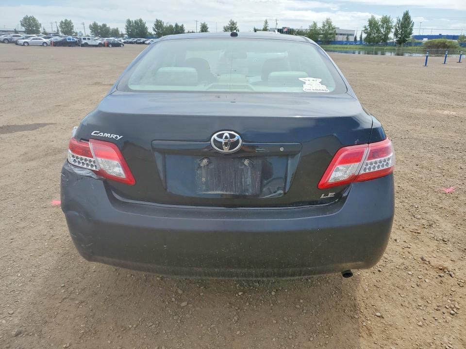 60498906 :رقم المزاد ، 4T1BF3EK4BU190458 vin ، 2011 Toyota Camry مزاد بيع