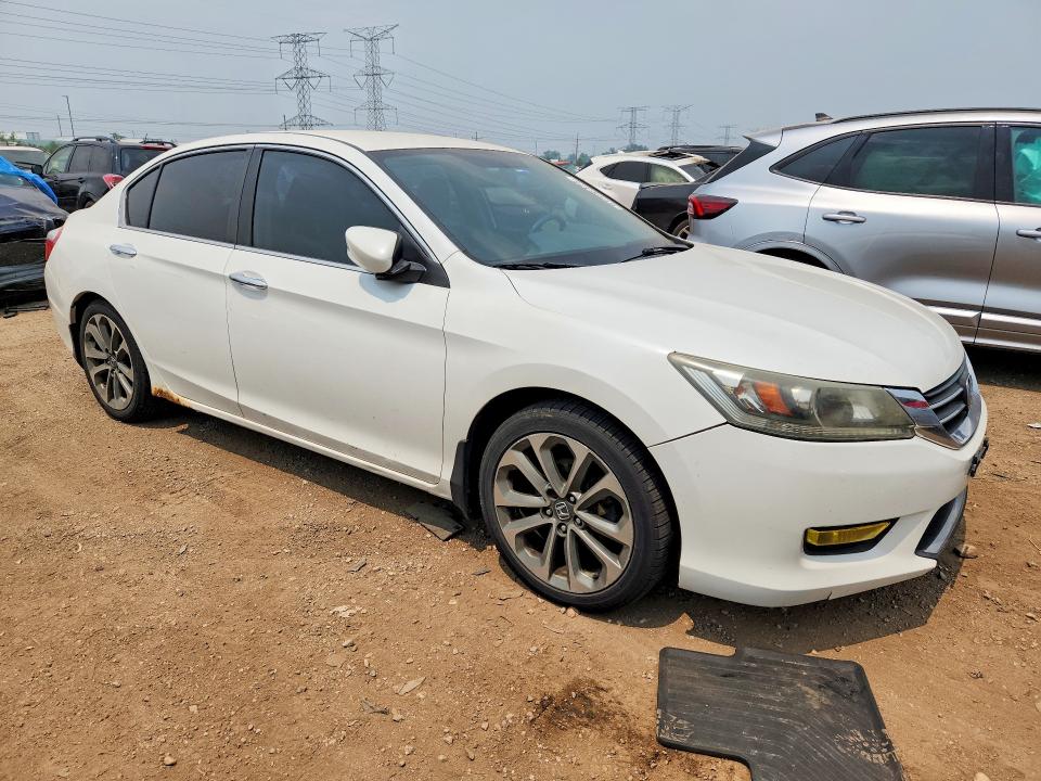 61596426 :رقم المزاد ، 1HGCR2F58EA067045 vin ، 2014 Honda Accord مزاد بيع