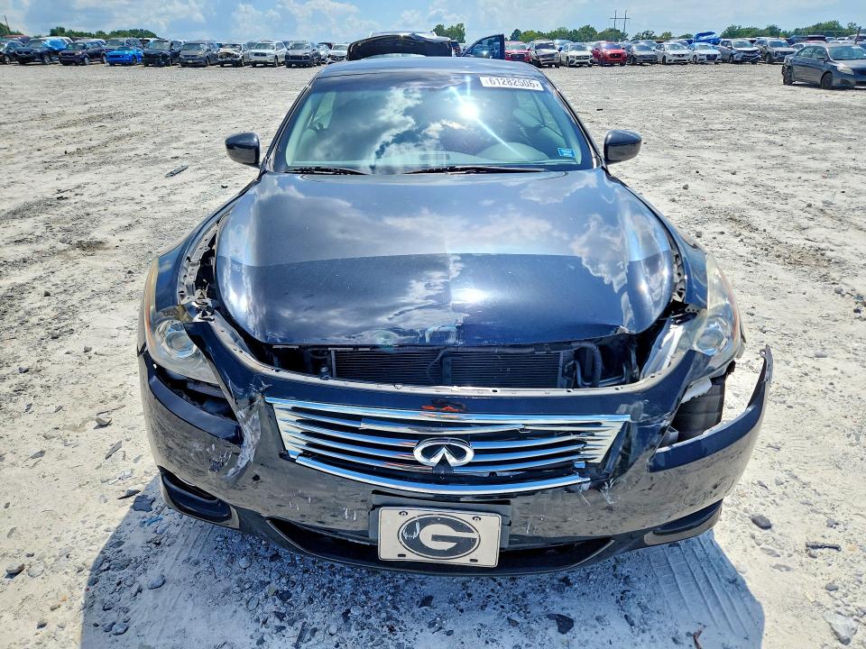 61282506 :رقم المزاد ، JN1CV6FE4DM770028 vin ، 2013 Infiniti G37 Convertible مزاد بيع