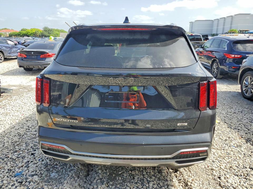 60372296 :رقم المزاد ، KNDRHDLG4P5211683 vin ، 2023 Kia Sorento Hybrid مزاد بيع
