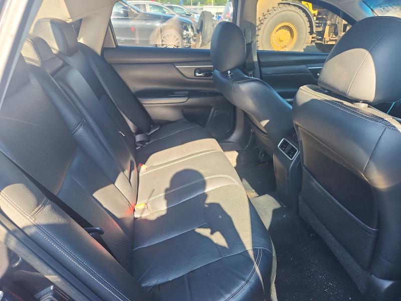 60330416 :رقم المزاد ، 1N4AL3AP3HC273233 vin ، 2017 Nissan Altima مزاد بيع