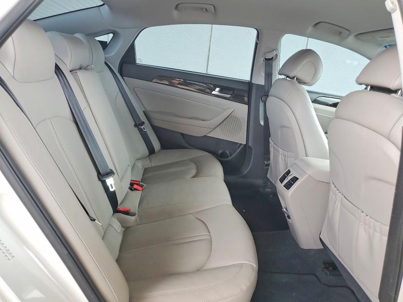 Продажа на аукционе авто 2016 Hyundai Sonata Plug-in Hybrid, vin: KMHE54L21GA024710, номер лота: 61545126