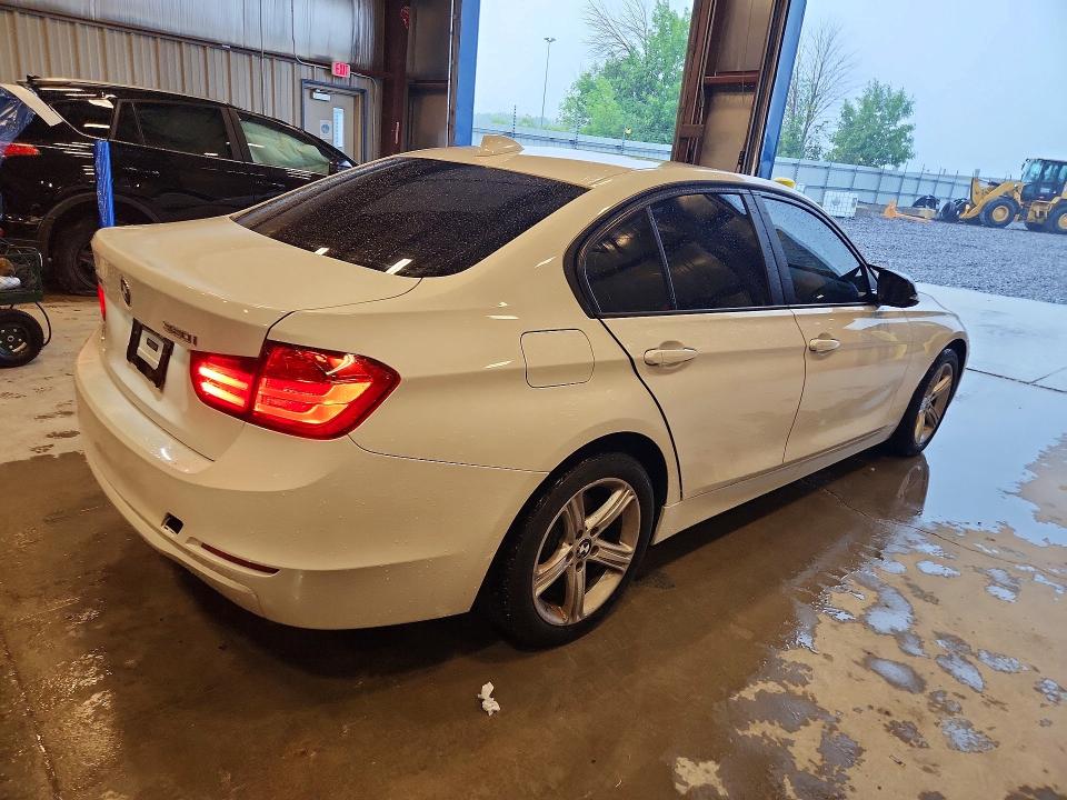 Продаж на аукціоні авто 2015 Bmw 320, vin: WBA3C3C54FP663579, номер лоту: 59770326
