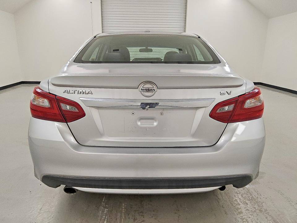 60908056 :رقم المزاد ، 1N4AL3AP5JC124621 vin ، 2018 Nissan Altima مزاد بيع