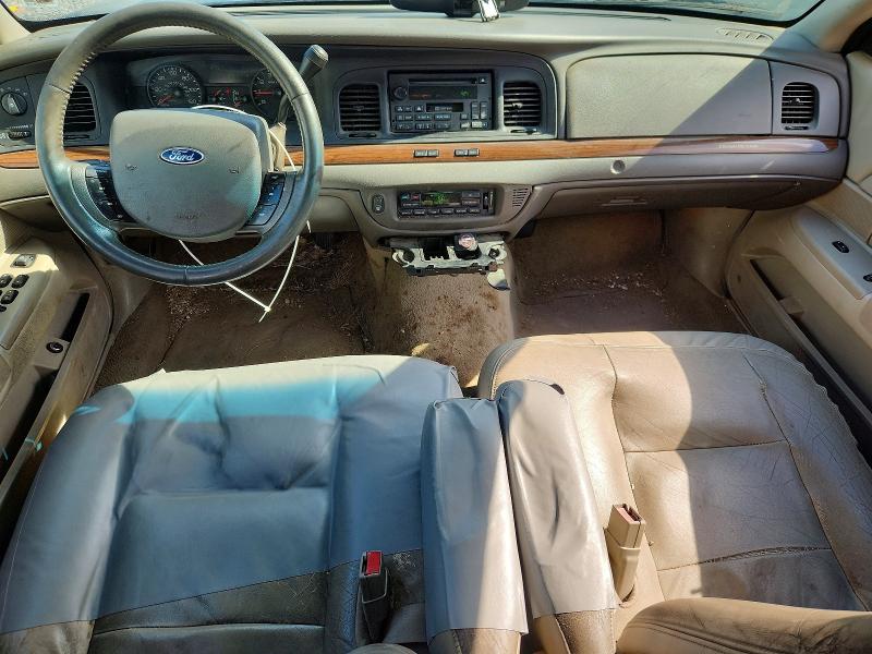 61762436 :رقم المزاد ، 2FAFP74V68X129125 vin ، 2008 Ford Crown Victoria مزاد بيع