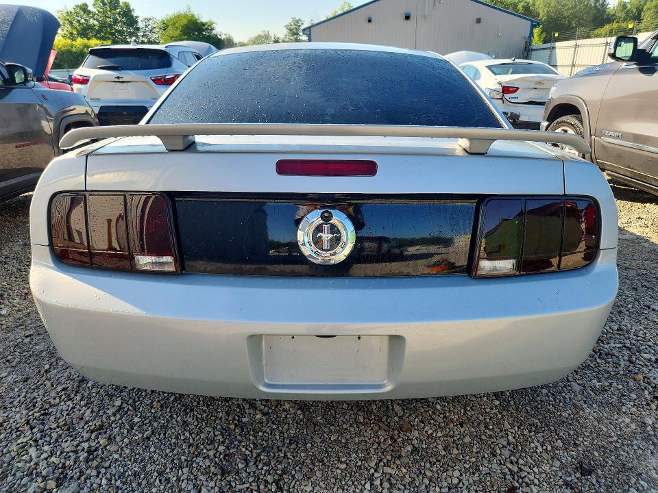 Продаж на аукціоні авто 2005 Ford Mustang, vin: 1ZVFT80N955188682, номер лоту: 60821276