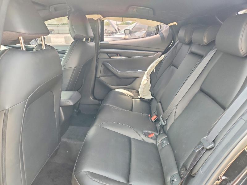 60516486 :رقم المزاد ، JM1BPAKM6R1716337 vin ، 2024 Mazda 3 مزاد بيع
