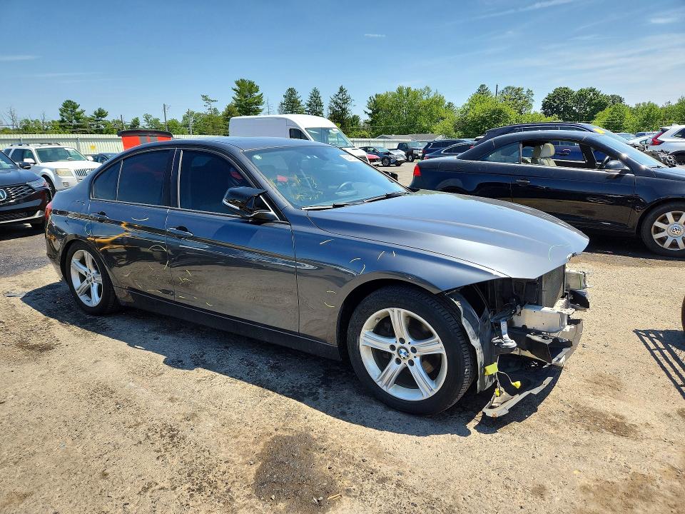 2015 Bmw 328 მანქანა იყიდება აუქციონზე, vin: WBA3B5C56FF959837, აუქციონის ნომერი: 62418446