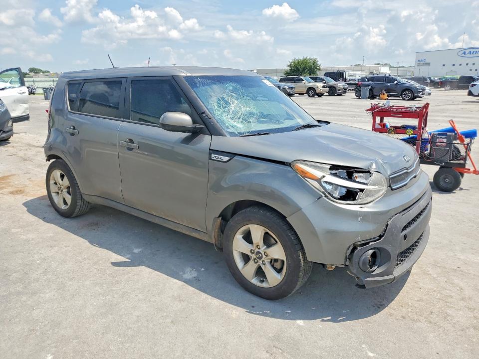 60805406 :رقم المزاد ، KNDJN2A20H7483350 vin ، 2017 Kia Soul مزاد بيع