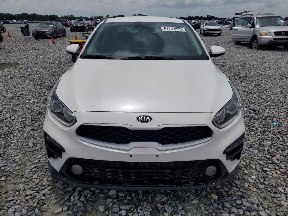 61299016 :رقم المزاد ، 3KPF24AD8ME299912 vin ، 2021 Kia Forte مزاد بيع