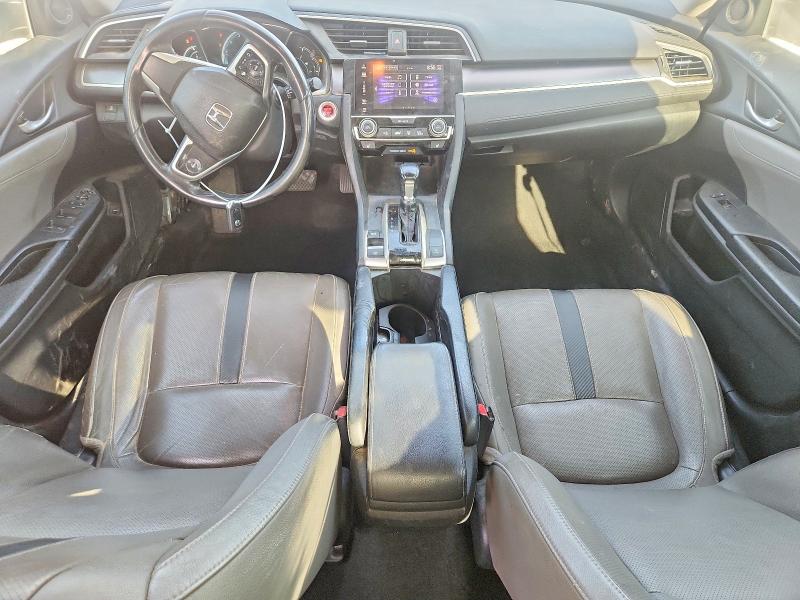 63028686 :رقم المزاد ، 19XFC1F79HE015613 vin ، 2017 Honda Civic مزاد بيع