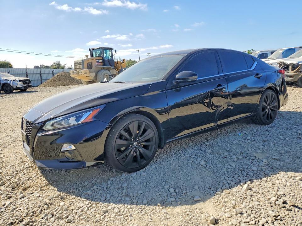 60172096 :رقم المزاد ، 1N4BL4CV0NN309255 vin ، 2022 Nissan Altima مزاد بيع