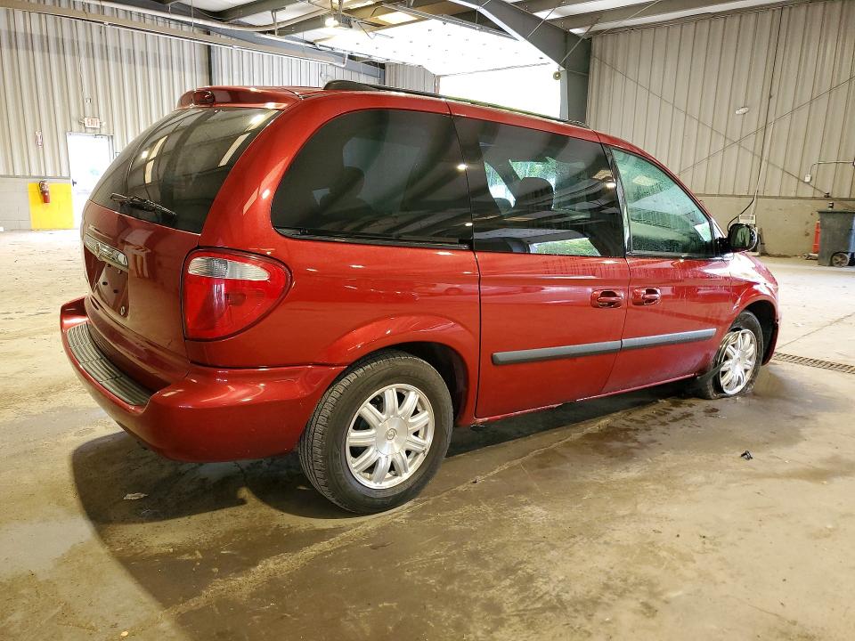 63395146 :رقم المزاد ، 1C4GP45R65B361737 vin ، 2005 Chrysler Town & Country مزاد بيع