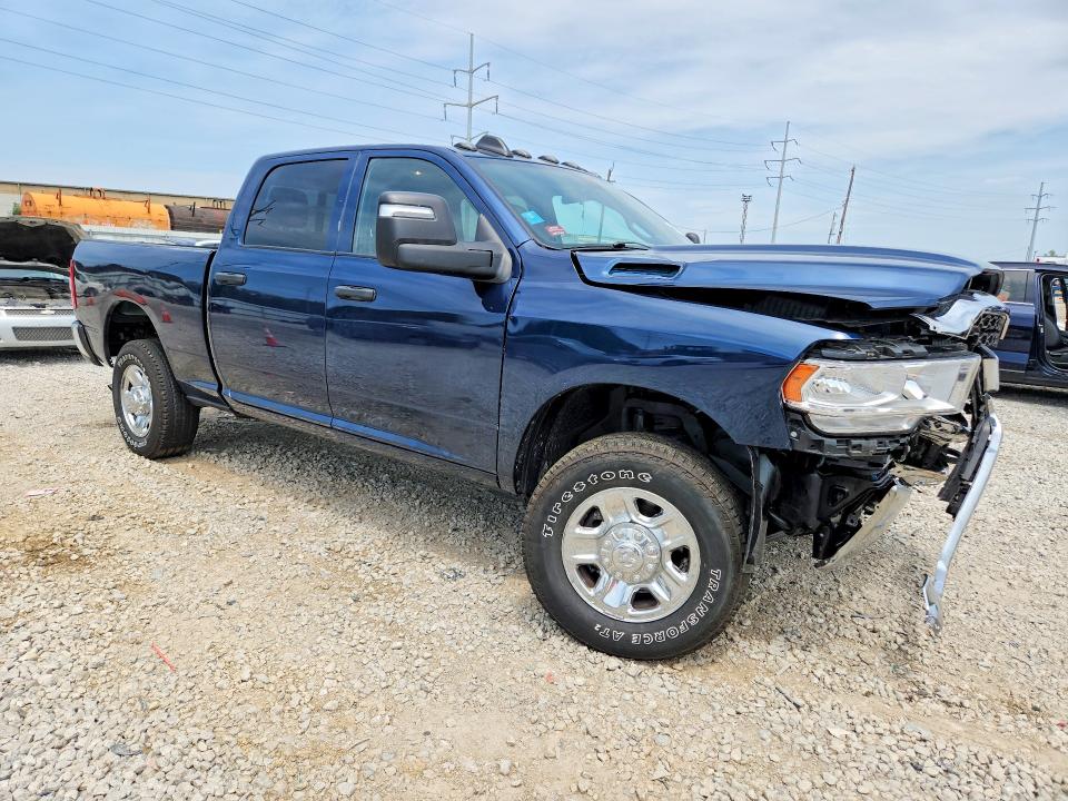 62491566 :رقم المزاد ، 3C6UR5CJ3RG367872 vin ، 2024 Ram 2500 مزاد بيع