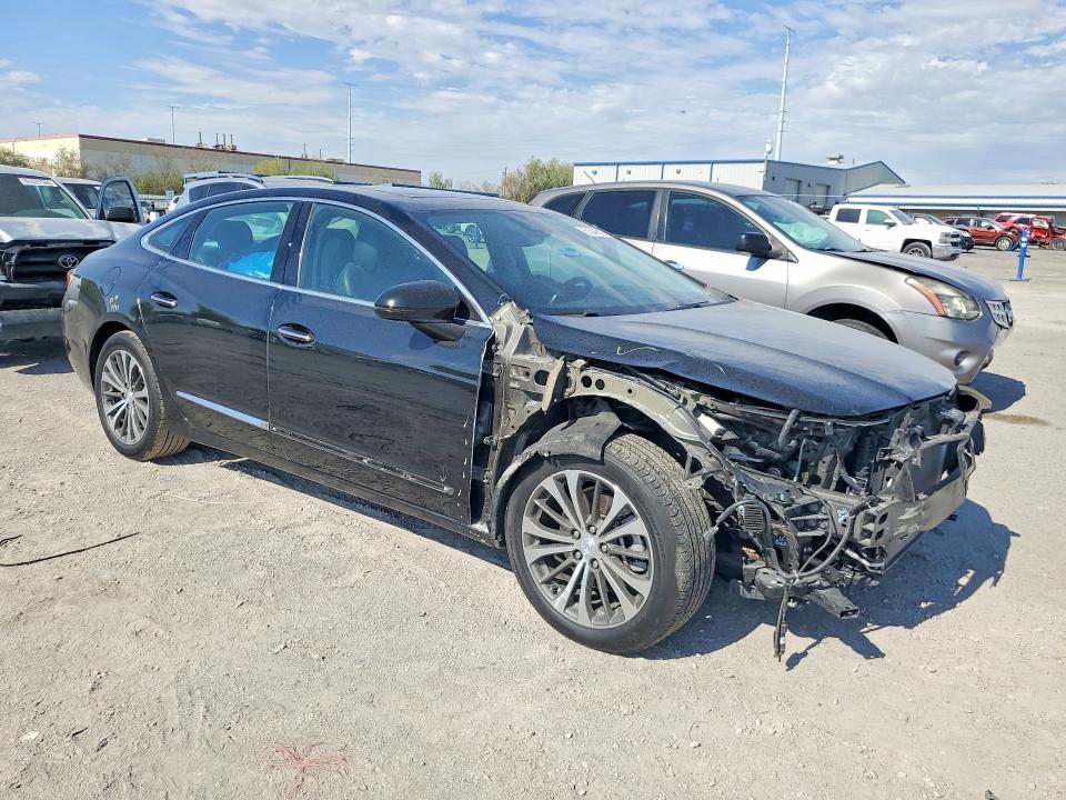 61544516 :رقم المزاد ، 1G4ZR5SS8HU159048 vin ، 2017 Buick Lacrosse مزاد بيع