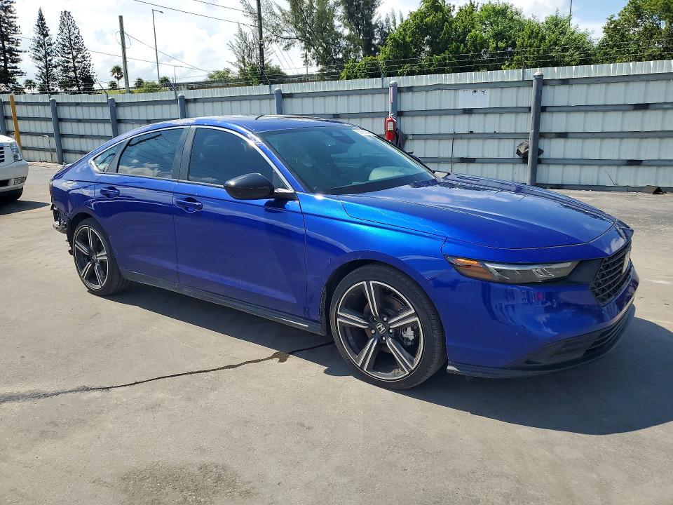 Продажа на аукционе авто 2024 Honda Accord, vin: 1HGCY2F5XRA095860, номер лота: 62827046