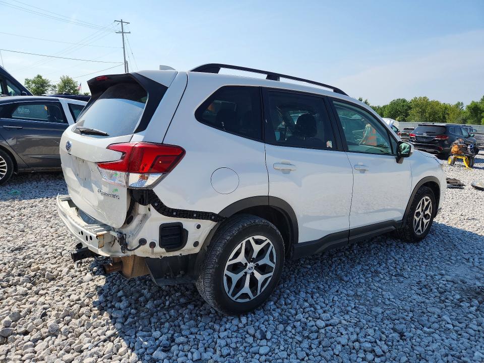 Продажа на аукционе авто 2021 Subaru Forester, vin: JF2SKAFC6MH491631, номер лота: 63026966