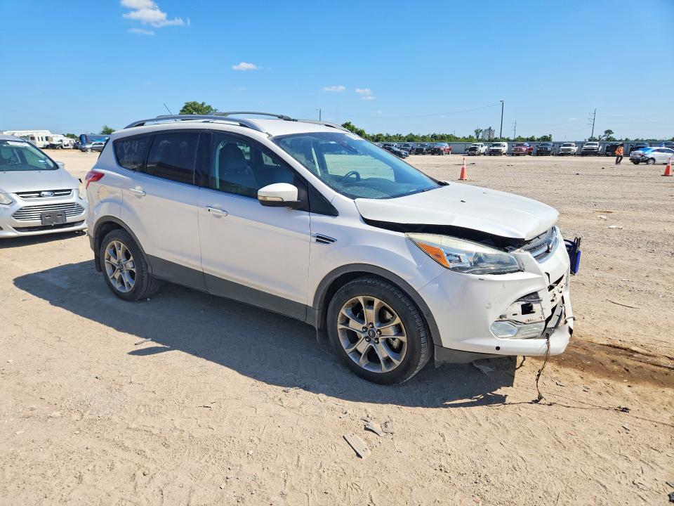 2015 Ford Escape მანქანა იყიდება აუქციონზე, vin: 1FMCU9J95FUB48712, აუქციონის ნომერი: 62871646