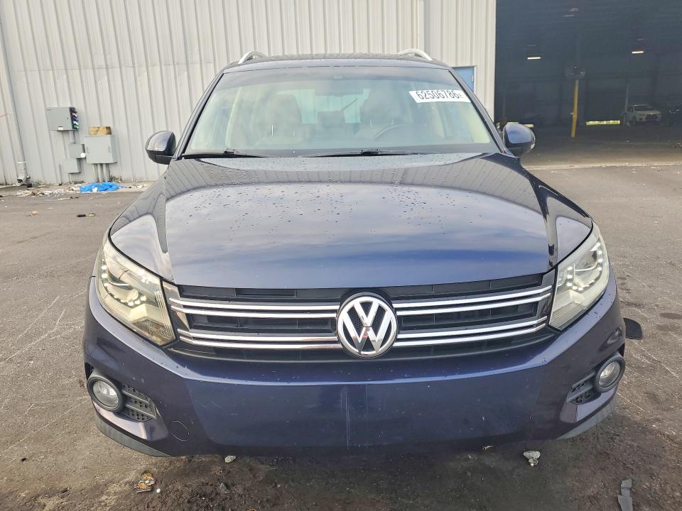 Продажа на аукционе авто 2016 Volkswagen Tiguan, vin: WVGAV7AX8GW561589, номер лота: 62506786