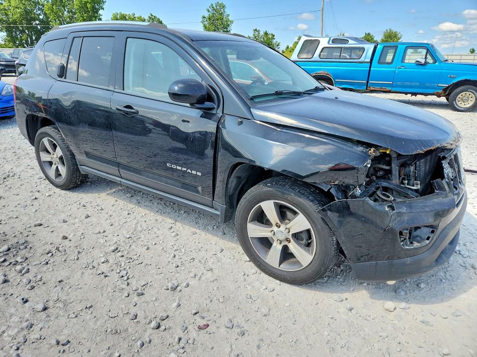 2017 Jeep Compass მანქანა იყიდება აუქციონზე, vin: 1C4NJDEB4HD193861, აუქციონის ნომერი: 61893726