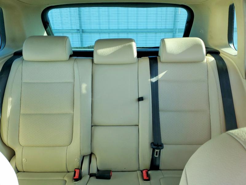 2010 Volkswagen Tiguan მანქანა იყიდება აუქციონზე, vin: WVGAV7AX4AW002306, აუქციონის ნომერი: 63136976