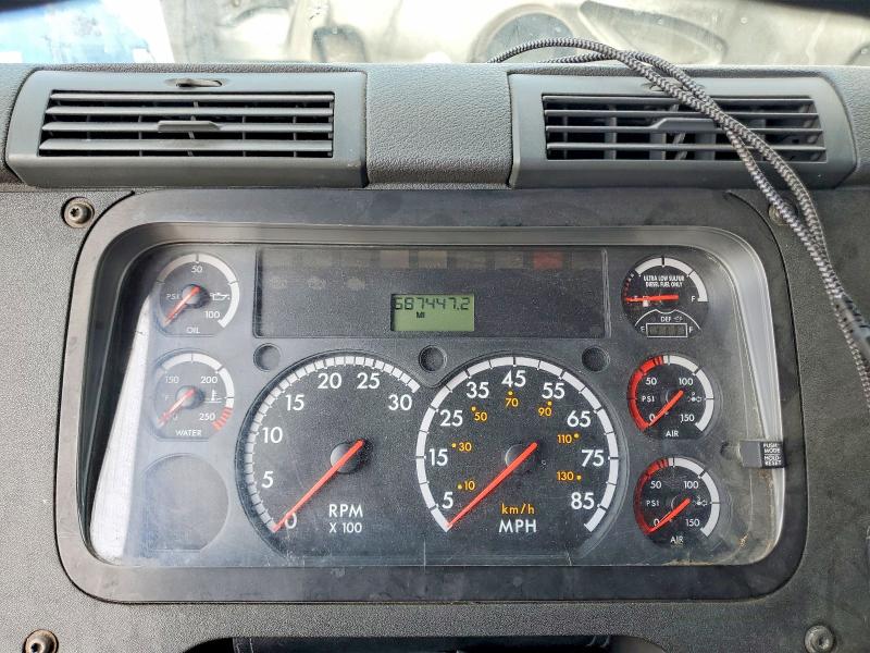 Продаж на аукціоні авто 2016 Freightliner Cascadia 125, vin: 3AKJGLBGXGSHG3174, номер лоту: 60258436