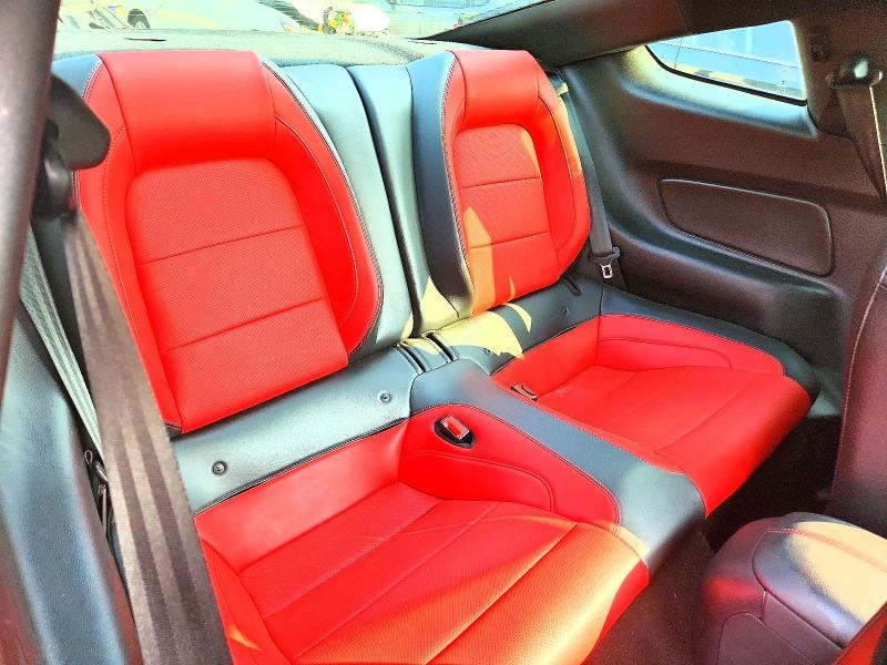62667276 :رقم المزاد ، 1FA6P8TH2K5138043 vin ، 2019 Ford Mustang مزاد بيع