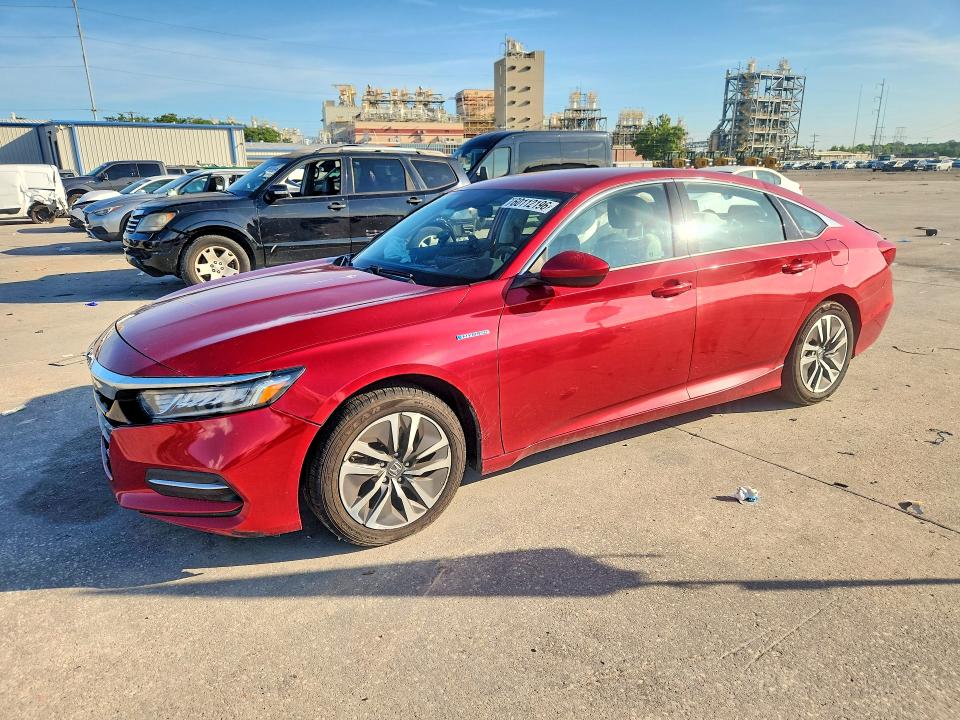 Продажа на аукционе авто 2018 Honda Accord, vin: 1HGCV3F11JA009061, номер лота: 60112196