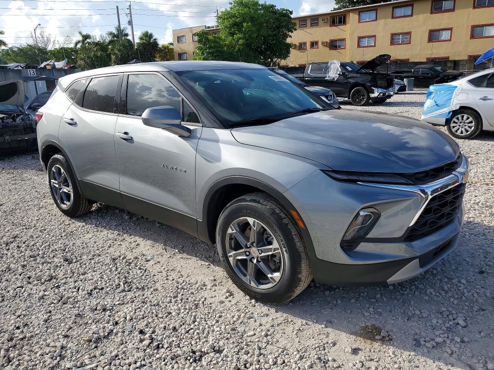 61885226 :رقم المزاد ، 3GNKBCR48TS149738 vin ، 2026 Chevrolet Blazer مزاد بيع