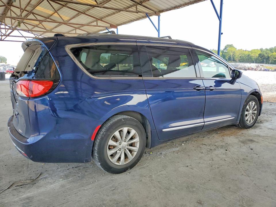 Продаж на аукціоні авто 2018 Chrysler Pacifica, vin: 2C4RC1BG7JR129097, номер лоту: 63007526