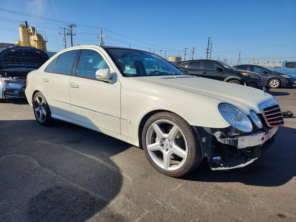 Продажа на аукционе авто 2009 Mercedes-benz E, vin: WDBUF56X79B428584, номер лота: 63251226
