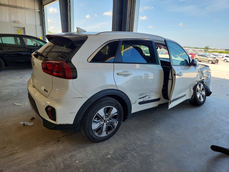 59678556 :رقم المزاد ، KNDCB3LC1L5424762 vin ، 2020 Kia Niro مزاد بيع