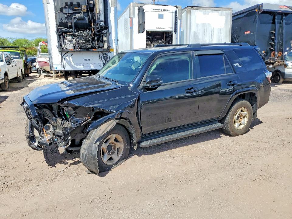 61072566 :رقم المزاد ، JTERU5JRXN6011545 vin ، 2022 Toyota 4runner مزاد بيع